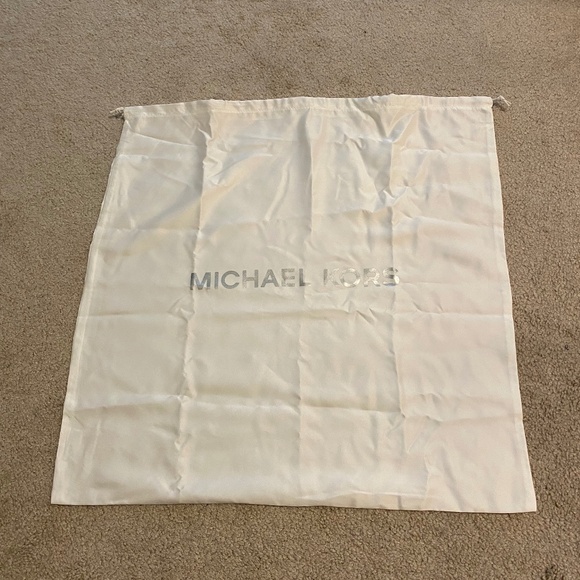 Two Michael Kors Dust Bags - Picture 2 of 3
